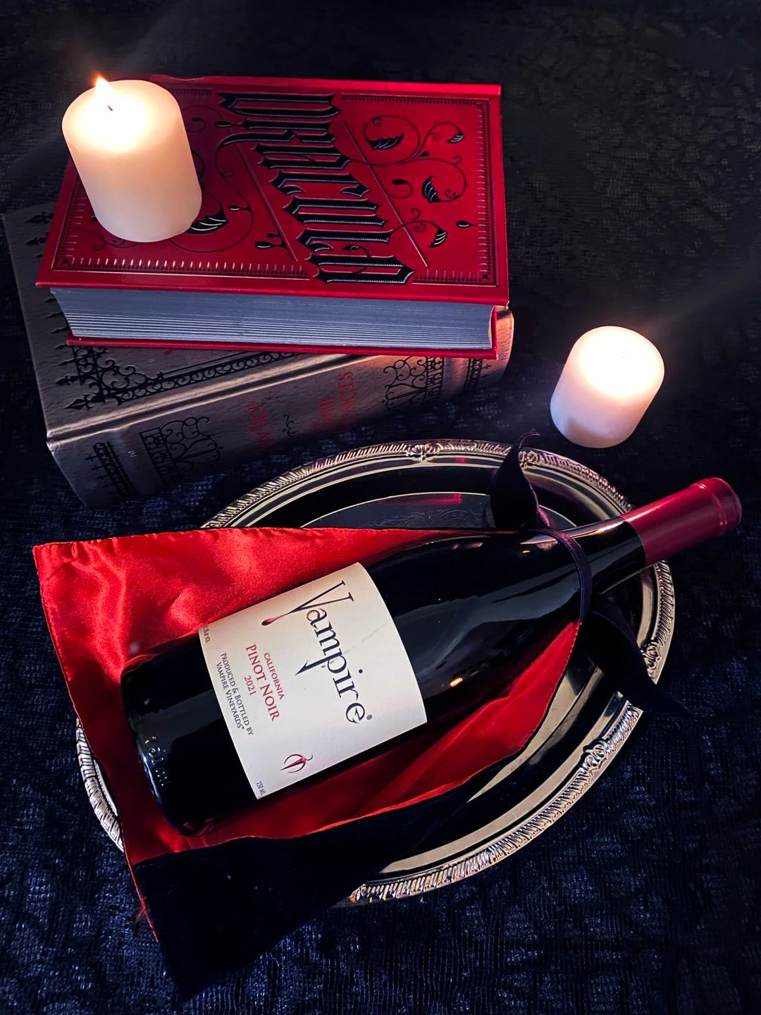 VAMPIRE® VINEYARDS ROMANCE KIT - Image 3